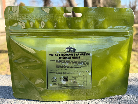 Vistas stroganovs ar griķiem brūnajā mērcē